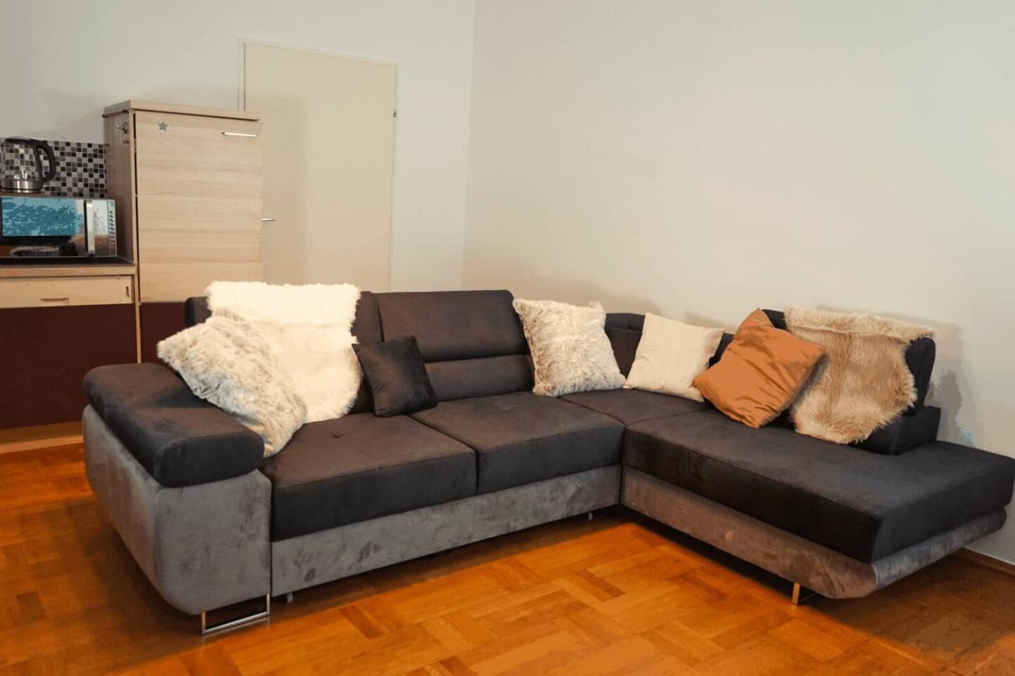 Beautiful Apartments Near Hauptbahnhof ウィーン エクステリア 写真