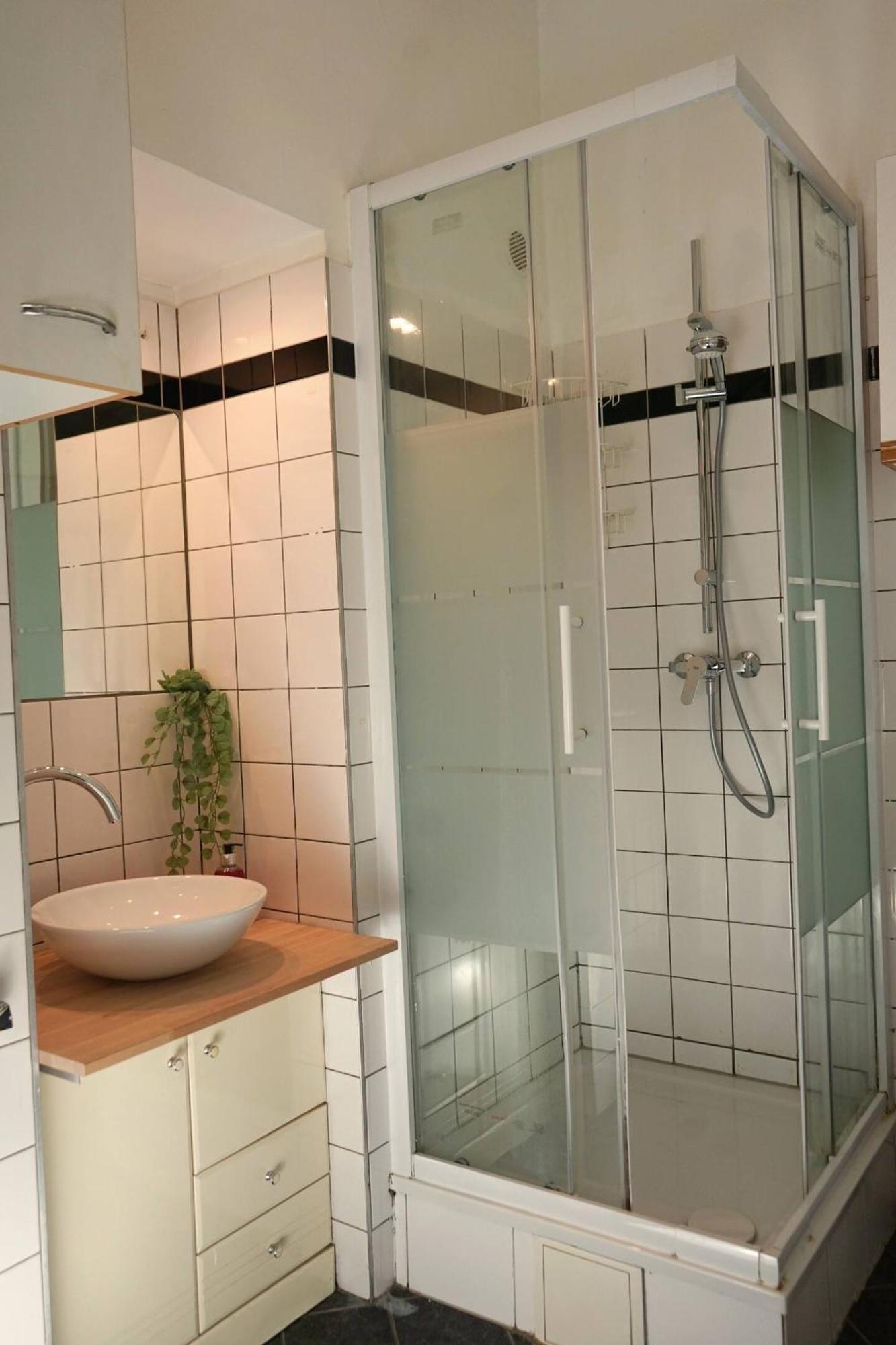 Beautiful Apartments Near Hauptbahnhof ウィーン エクステリア 写真