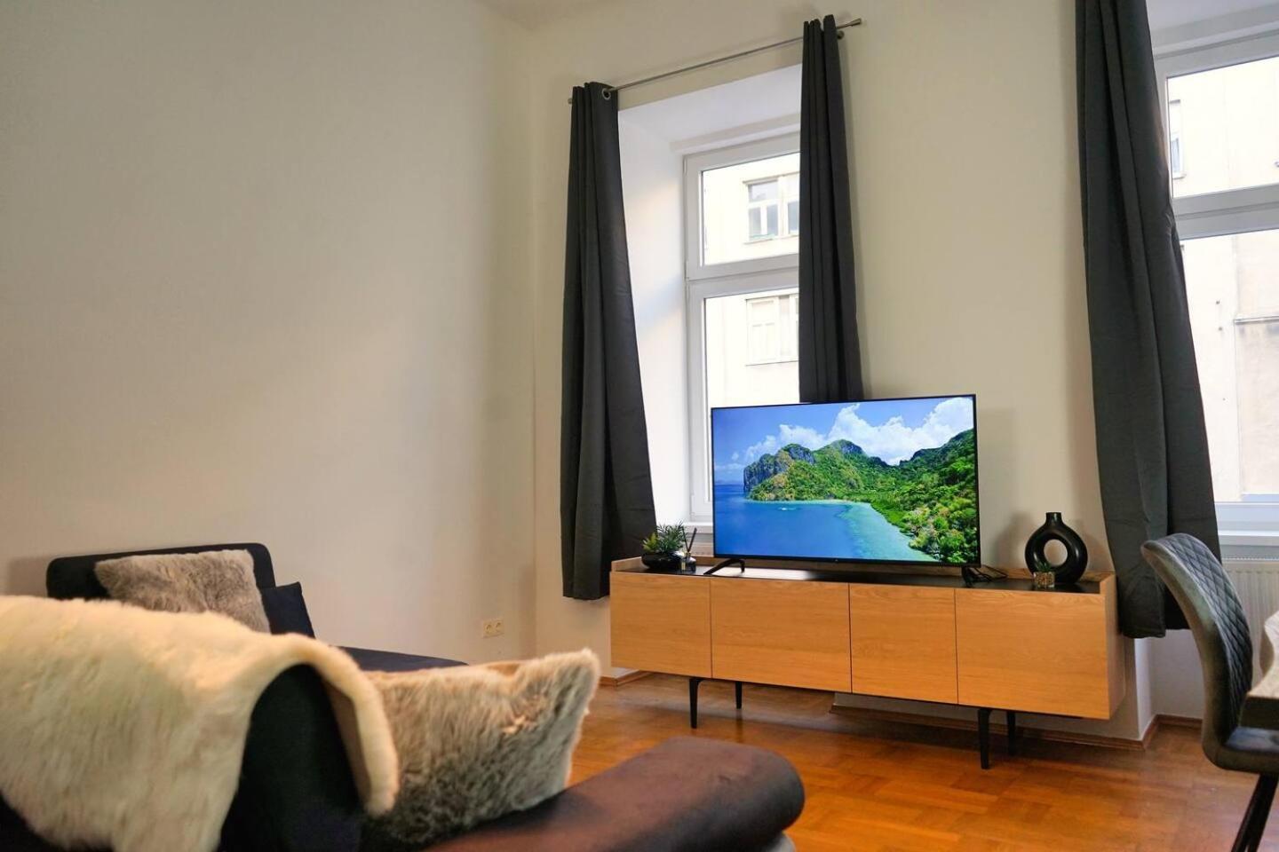 Beautiful Apartments Near Hauptbahnhof ウィーン エクステリア 写真