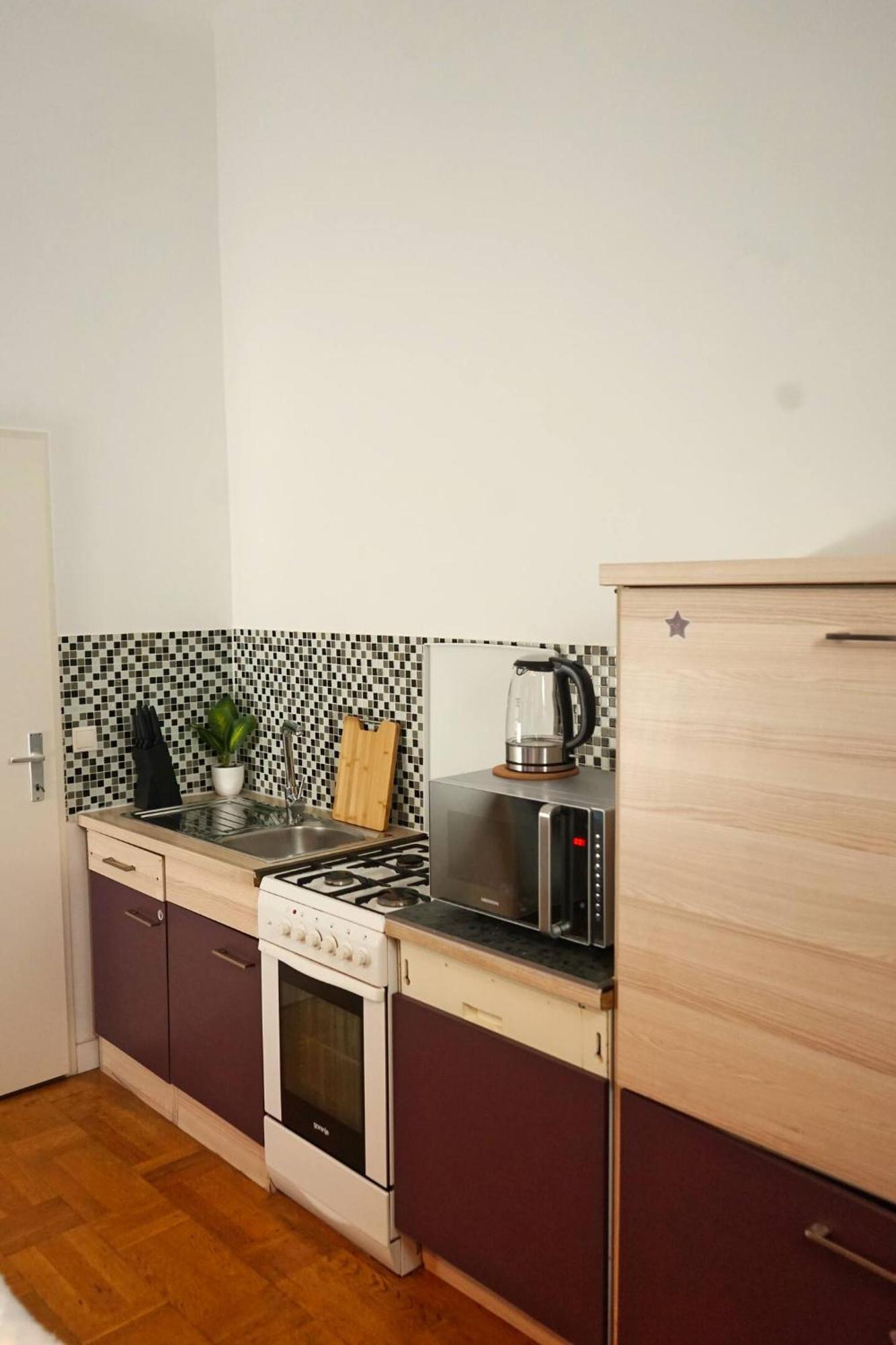Beautiful Apartments Near Hauptbahnhof ウィーン エクステリア 写真